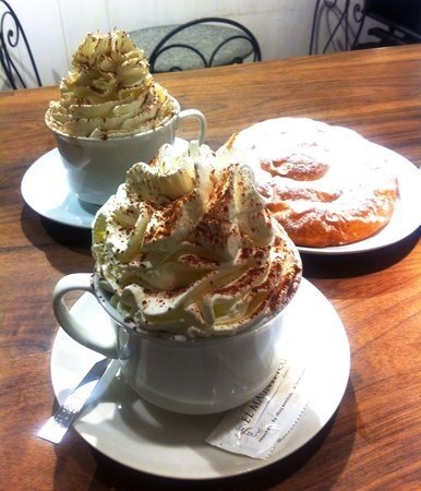 Café Suizo cremosa elegancia