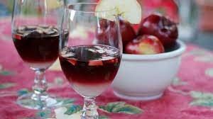 Sangría con higo y manzana asados: una sinfonía otoñal en copa de vino