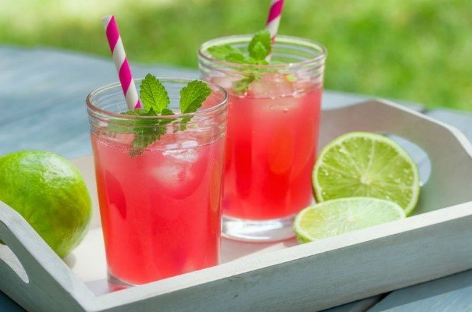 Limonada de Grosella Beneficios Refrescante Historia y Receta