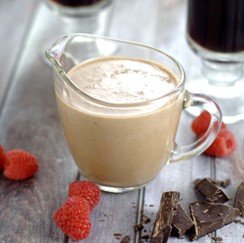 🍓☕ Café con trufa de frambuesa: elegancia, dulzura y carácter en una taza